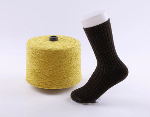 Farbenfrohe Polyester-Fancy-Garn Chenille-Garn zum Stricken Anti-Bakterien Anti-Pilling