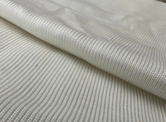 Weiße Diamantgarne Verschleißbeständig HPPE Polyester Spandex Vorschnitte Schnittbeständig